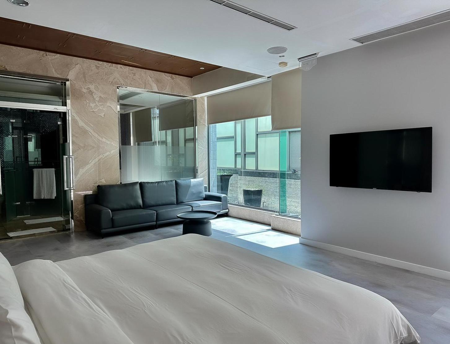 All-Ur Boutique Motel-Ping Tung Branch Pingtung Exterior photo